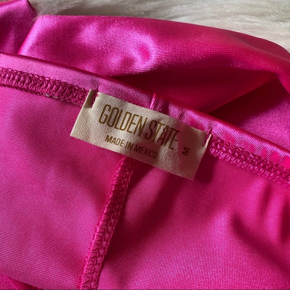 ❌SOLD❌ 🆕 NEON PINK BODYCON DRESS - Picture 2 of 5